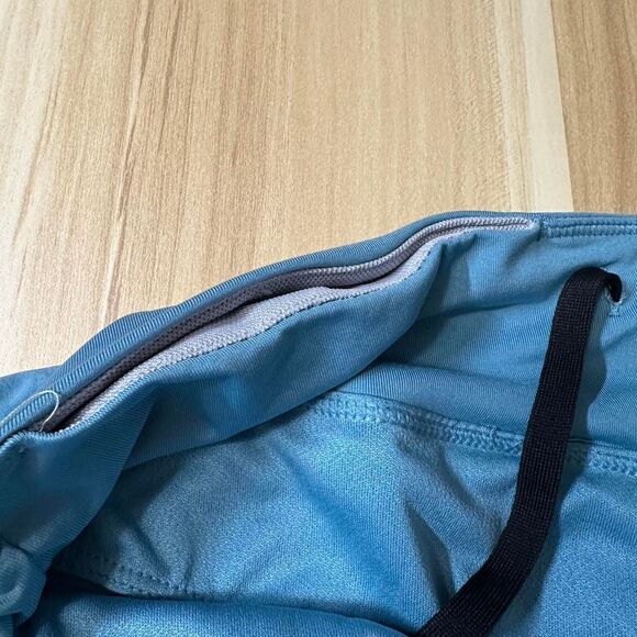 Nike Women's Blue Shorts - Picture 7 of 7